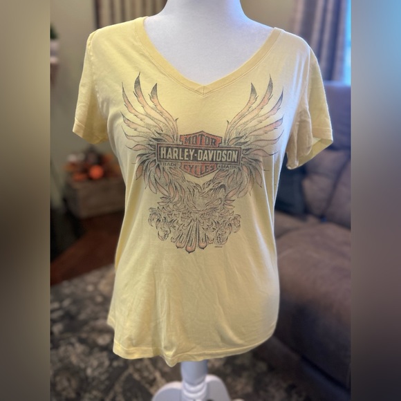 HARLEY-DAVIDSON light yellow v-neck ladies t-shirt in size medium - Picture 1 of 3